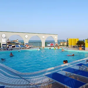  Appartamento Hotel Apartments Premium Diffuso Caorle 4 Stars - The Suite Are Located In Various Tourist Village And Resort But Always In Caorle - Family Resort - With Or Without Swimming Pool - With Breakfast Room With Supplement - With Private Parking Inside Italia